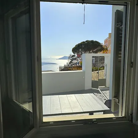 Semesterbostad Dali Danae Fira (Santorini)