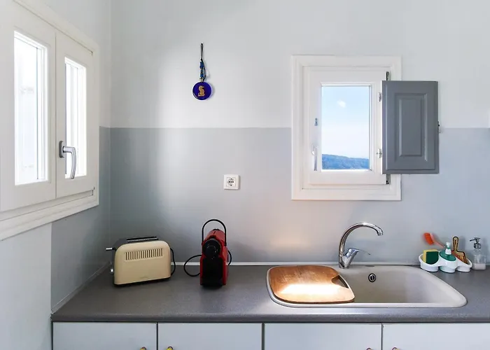 Dali Danae * 산토리니