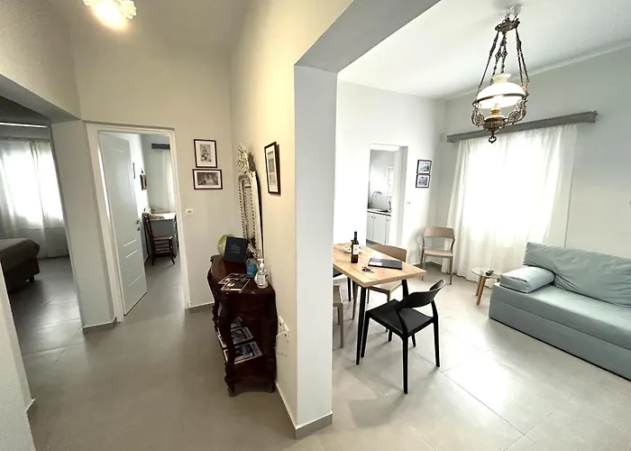 Dali Danae * 산토리니